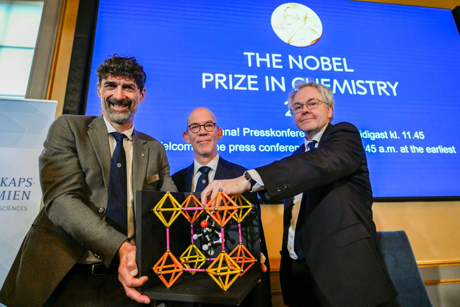Нобелевская премия по химии за 2025 Нобелевская премия по химии за 2025